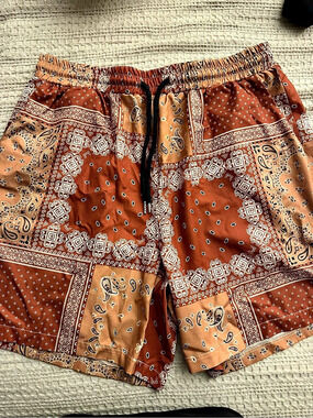 Manfinity Men's Paisley Hybrid Shorts in Brown & Tan Size Large Like N